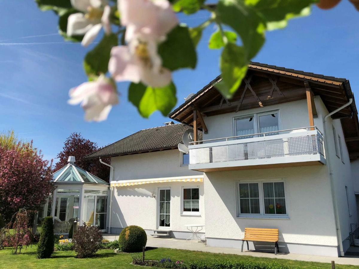 Christl'S Ferienwohnung マルクトオーバードルフ エクステリア 写真